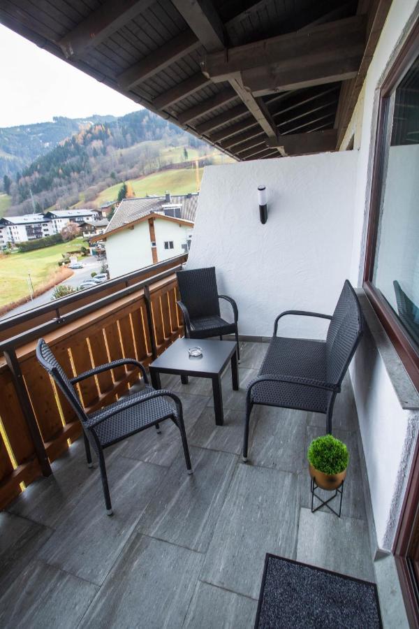 The View - Kaprun Apartamento Exterior foto